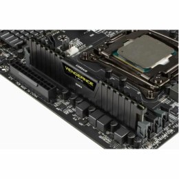 RAM Memory Corsair CMK8GX4M1D3000C16 8 GB CL16